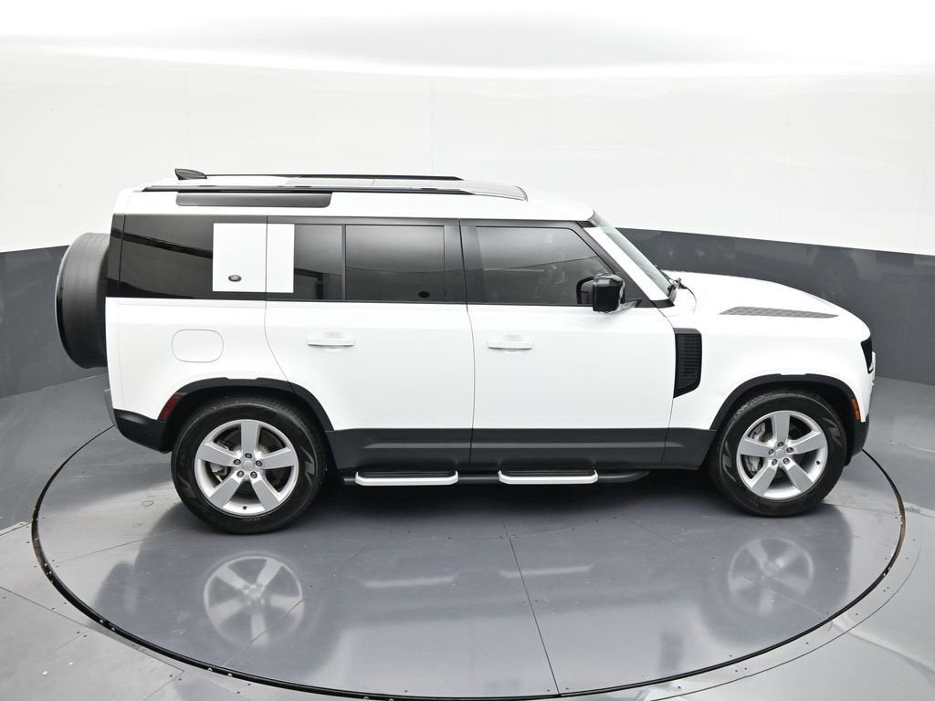 2024 Land Rover Defender 110 P400 S