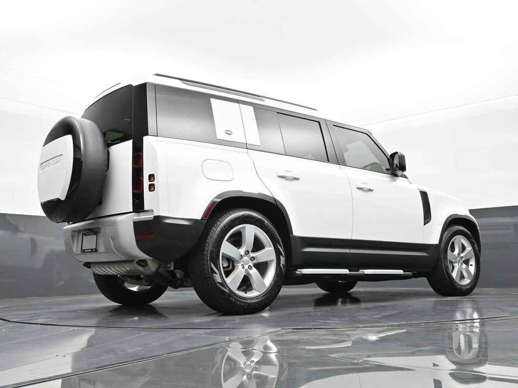 2024 Land Rover Defender 110 P400 S