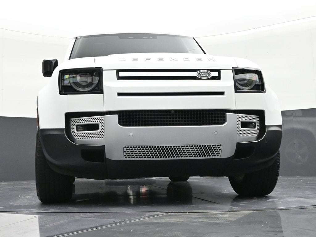 2024 Land Rover Defender 110 P400 S