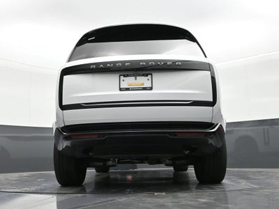 2025 Land Rover Range Rover SE