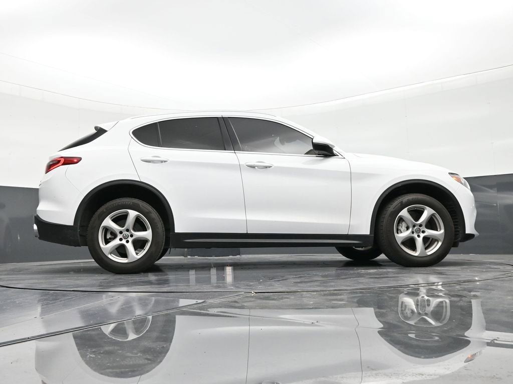 2020 Alfa Romeo Stelvio 4DR SUV RWD