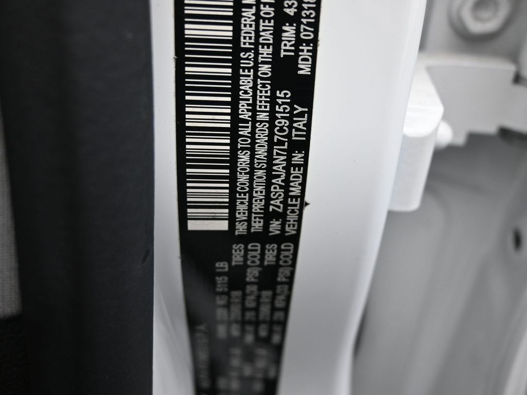 2020 Alfa Romeo Stelvio 4DR SUV RWD