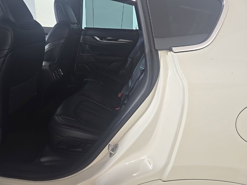 2024 Maserati Levante GT Ultima