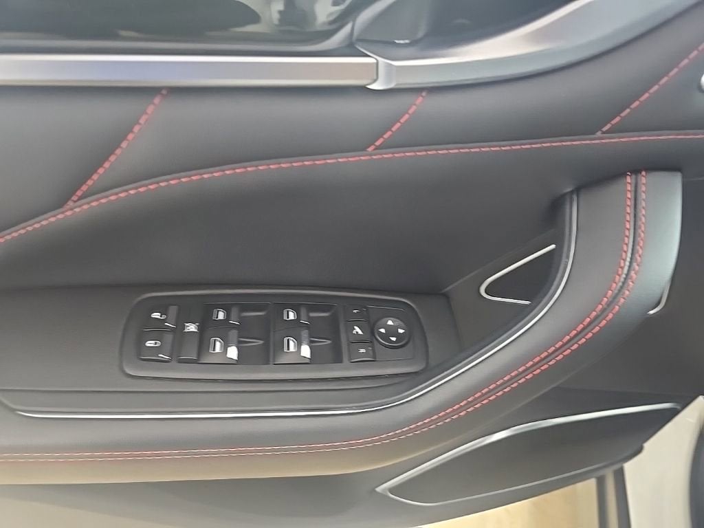 2024 Maserati Levante GT Ultima