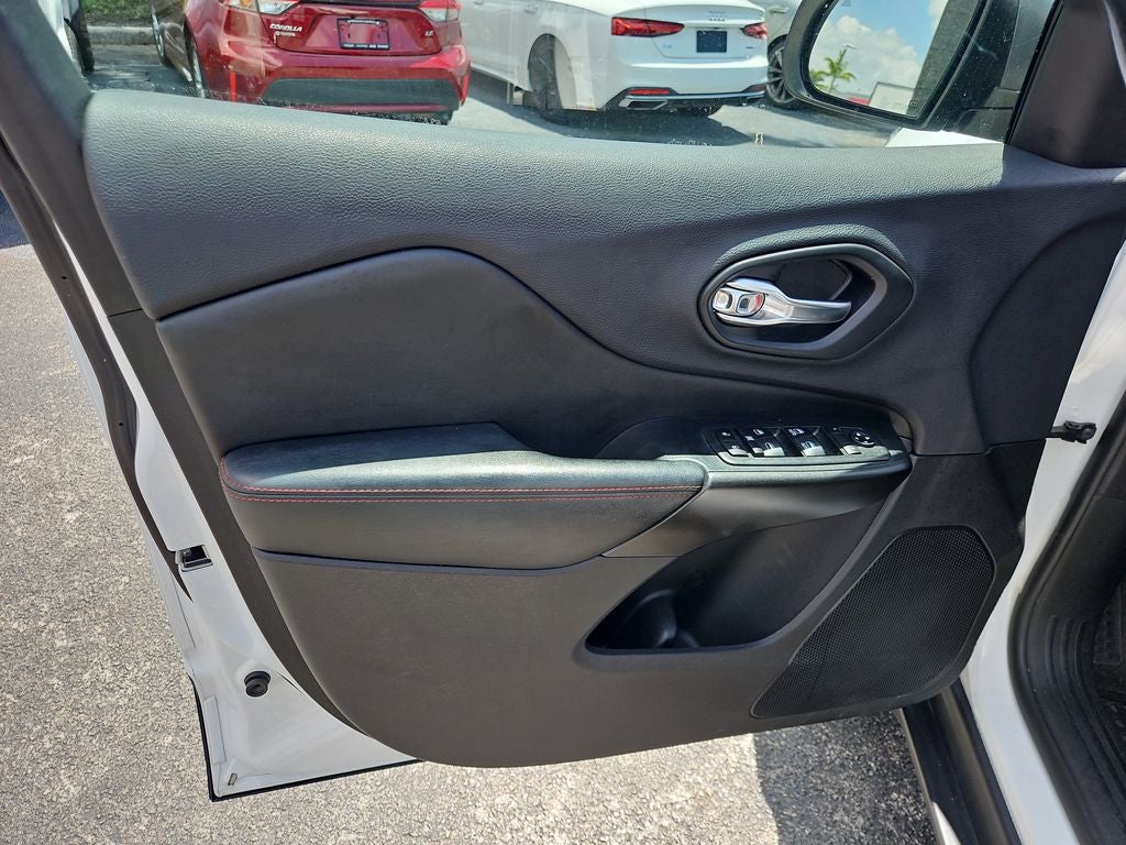 2019 Jeep Cherokee Trailhawk