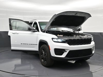 2022 Jeep Grand Cherokee Altitude