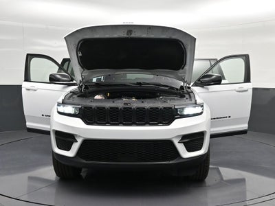 2022 Jeep Grand Cherokee Altitude