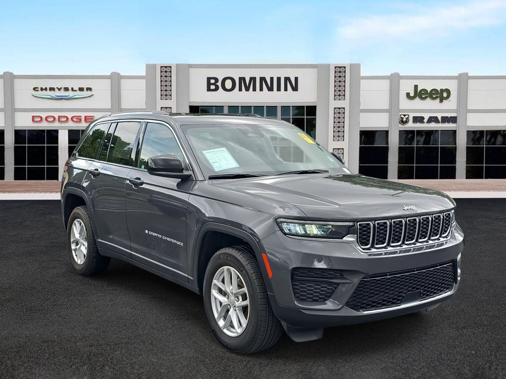 2023 Jeep Grand Cherokee Laredo