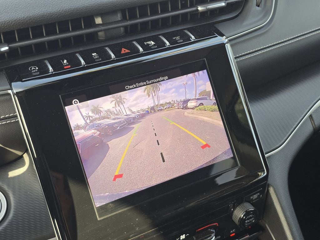 2023 Jeep Grand Cherokee Laredo