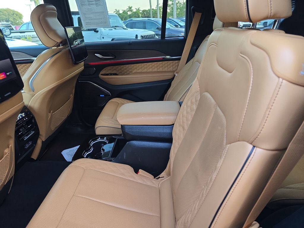 2023 Jeep Grand Cherokee L Summit