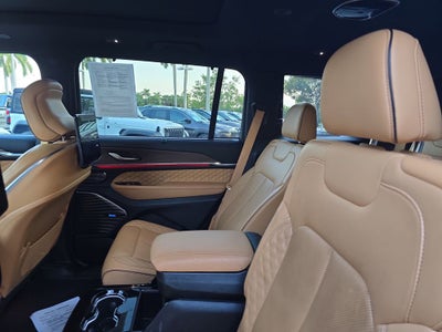 2023 Jeep Grand Cherokee L Summit