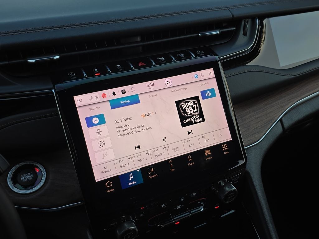 2023 Jeep Grand Cherokee L Summit