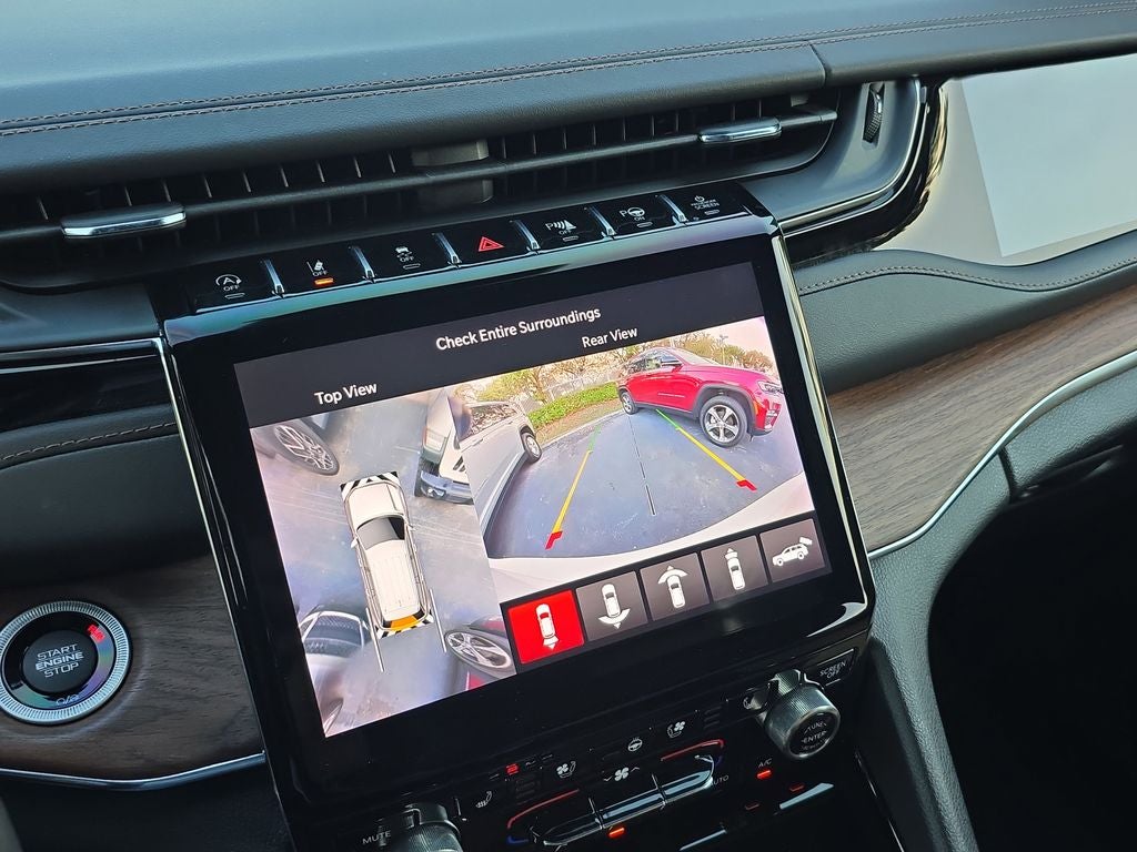 2023 Jeep Grand Cherokee L Summit