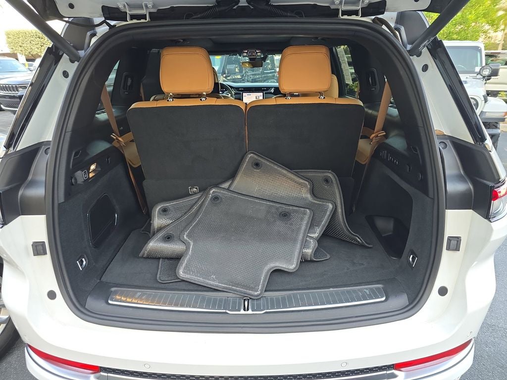 2023 Jeep Grand Cherokee L Summit