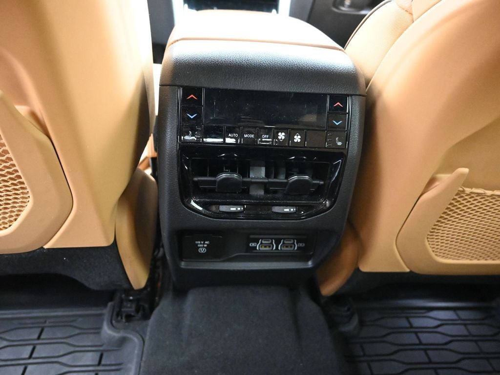 2023 Jeep Grand Cherokee L Summit