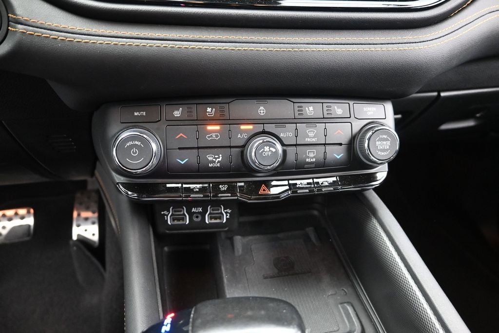 2023 Dodge Durango Orange Sport