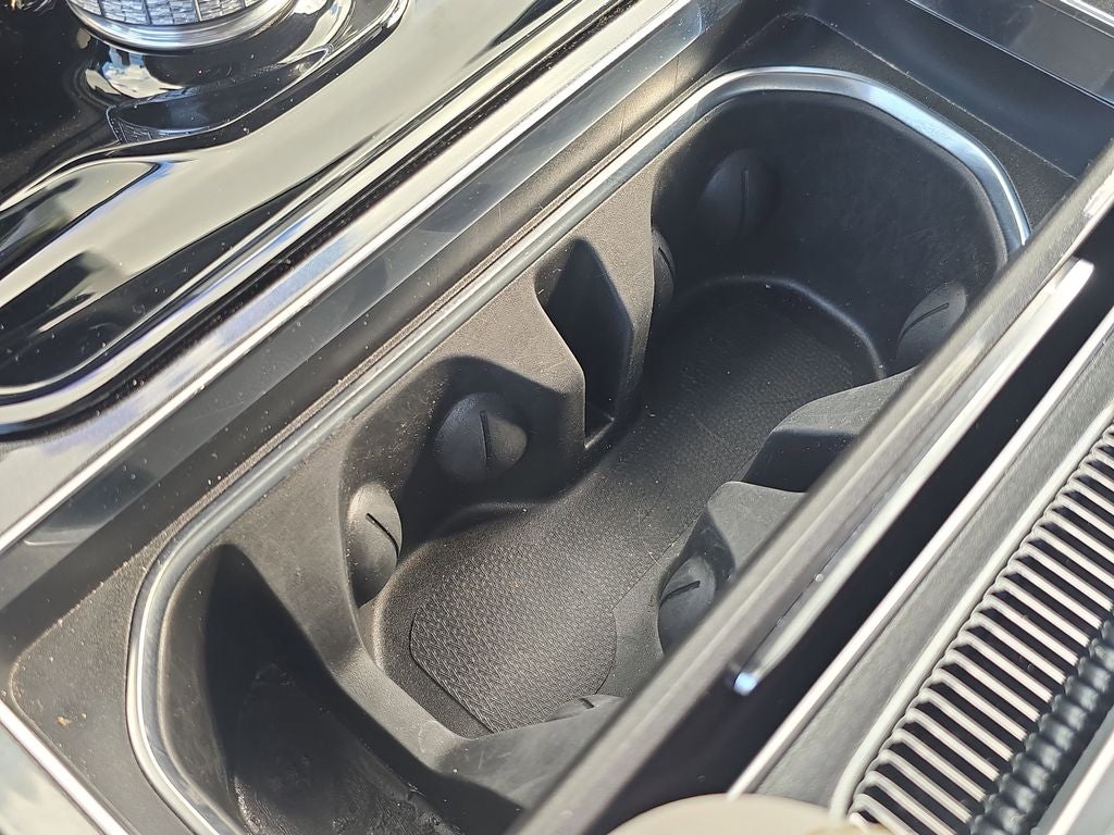 2024 Jeep Wagoneer Base