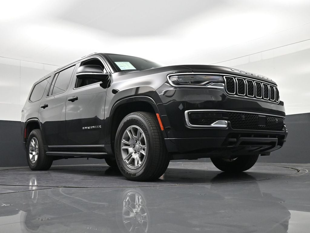 2024 Jeep Wagoneer Base