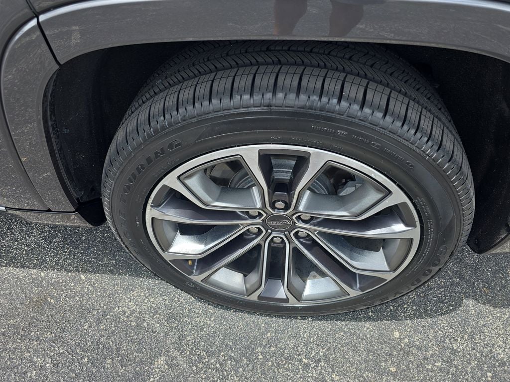 2023 Jeep Grand Wagoneer Series III