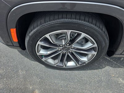 2023 Jeep Grand Wagoneer Series III