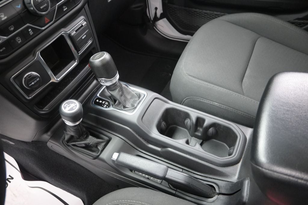 2023 Jeep Gladiator Sport