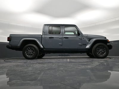 2025 Jeep Gladiator Sport S