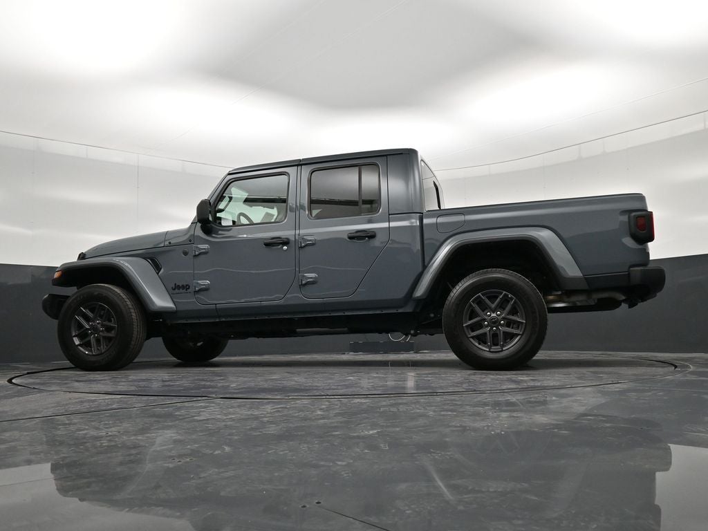 2025 Jeep Gladiator Sport S