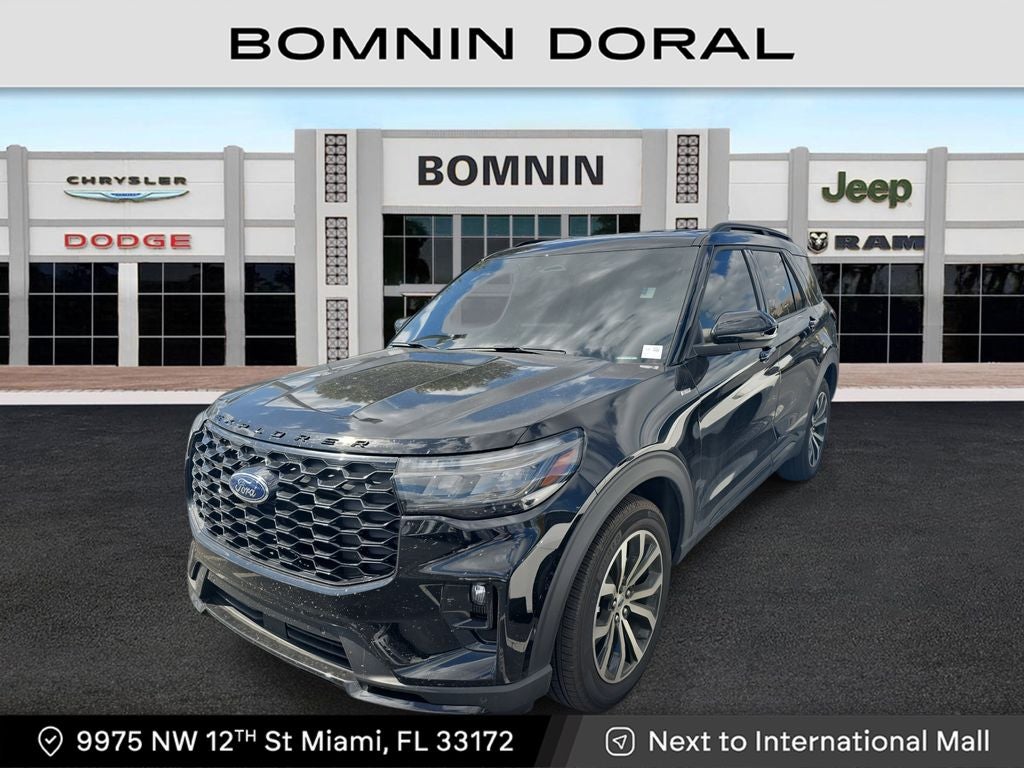 2025 Ford Explorer ST-Line