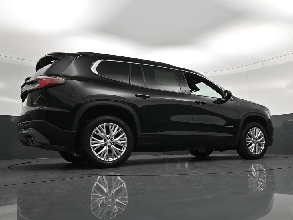2024 GMC Acadia Elevation