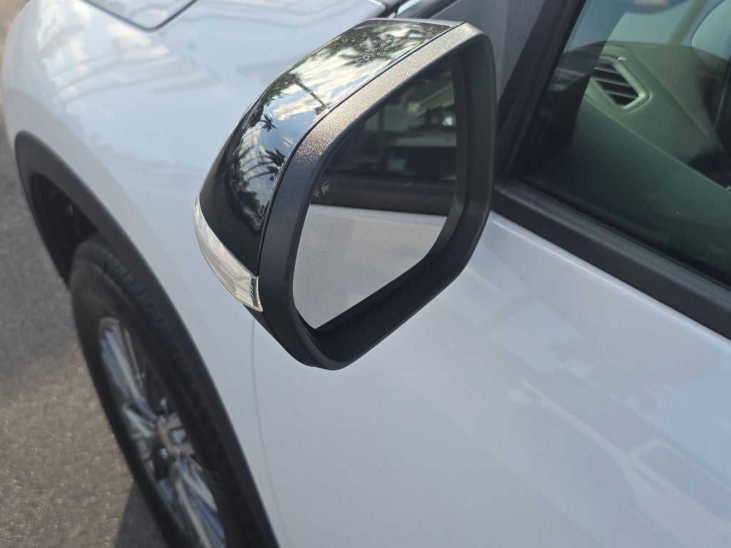 2024 Chevrolet Traverse LS