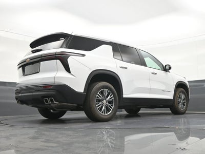2024 Chevrolet Traverse LS