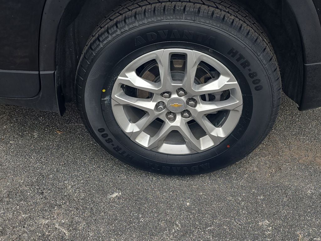 2022 Chevrolet Traverse LS