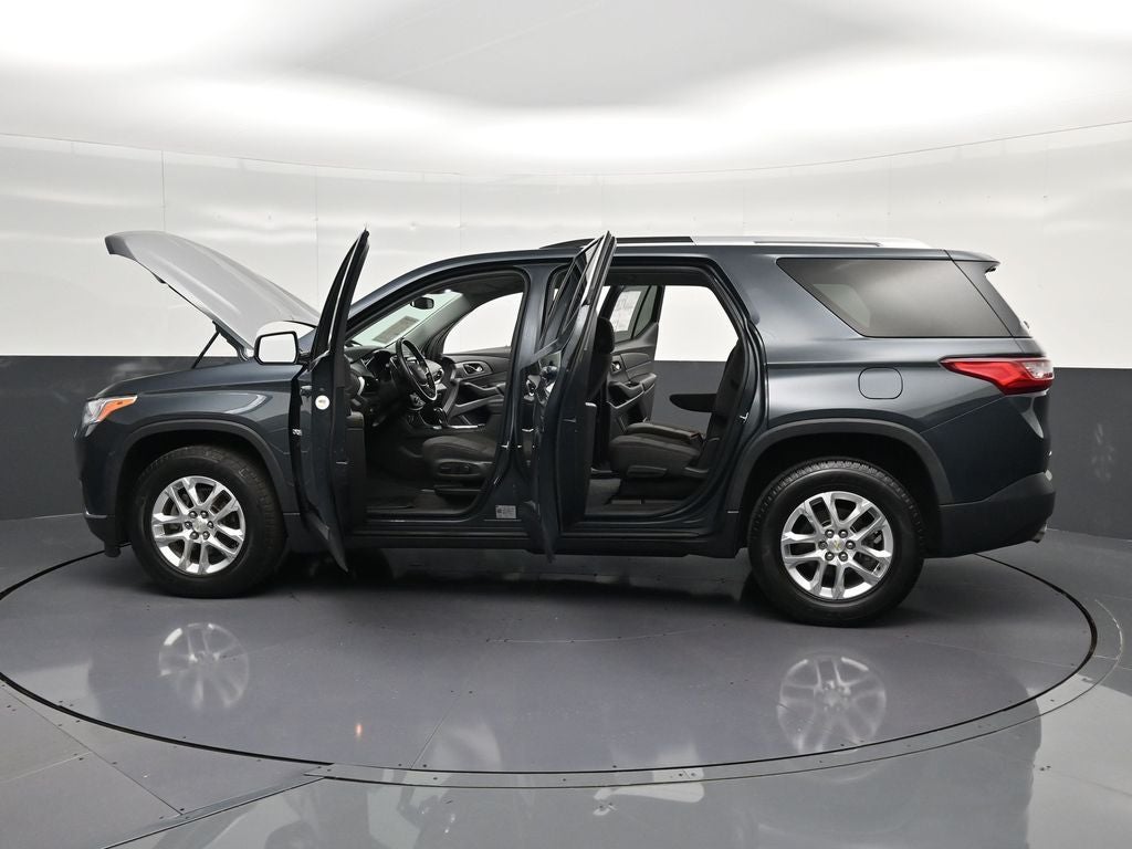 2018 Chevrolet Traverse LT Cloth w/1LT