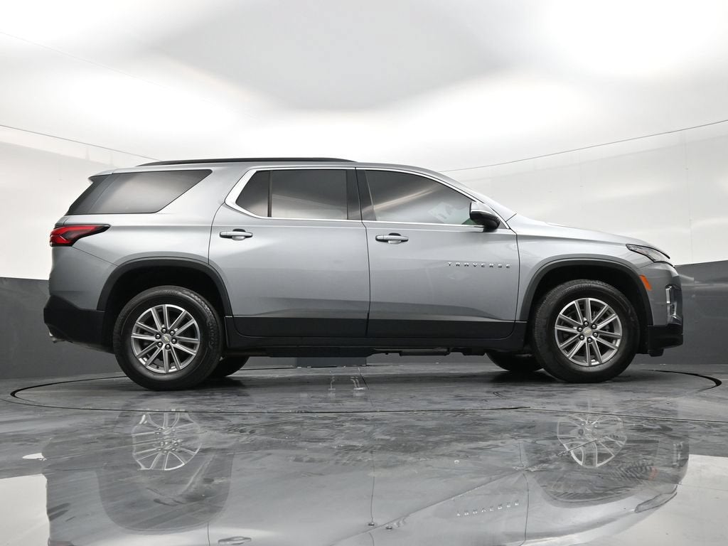2024 Chevrolet Traverse Limited LT Cloth