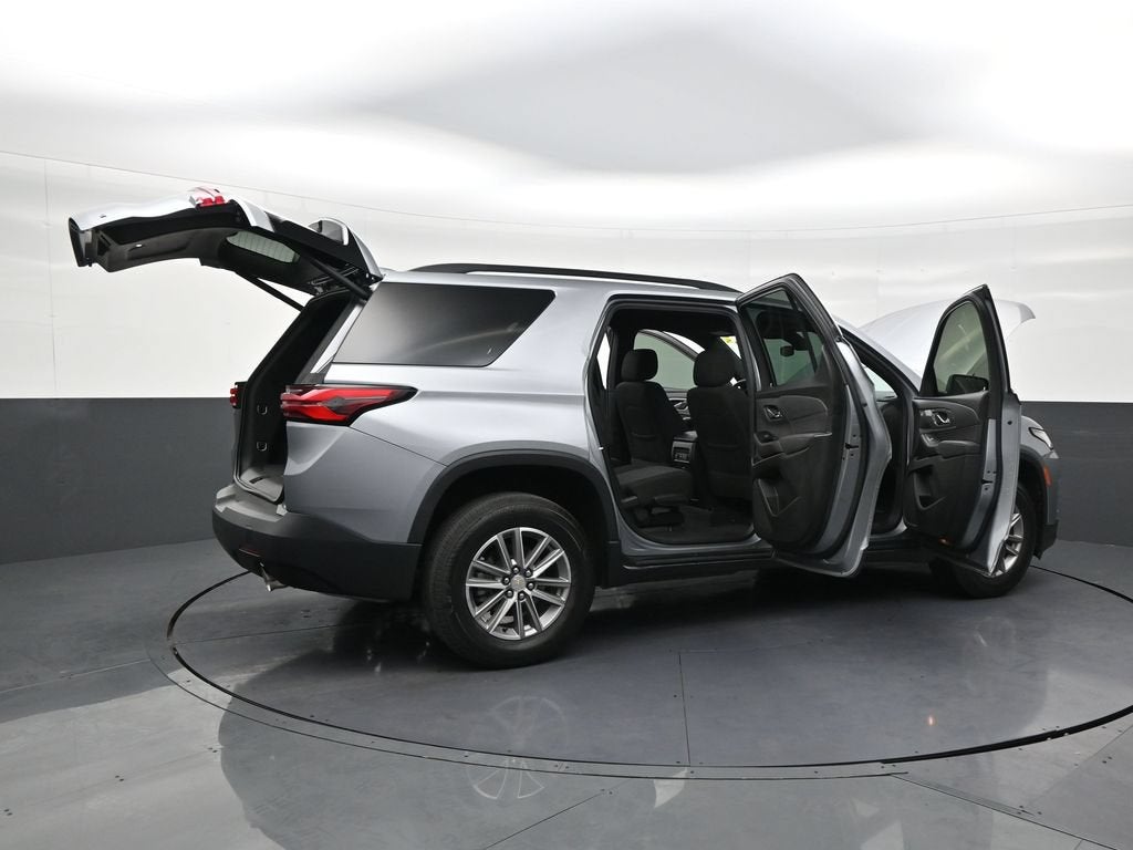 2024 Chevrolet Traverse Limited LT Cloth