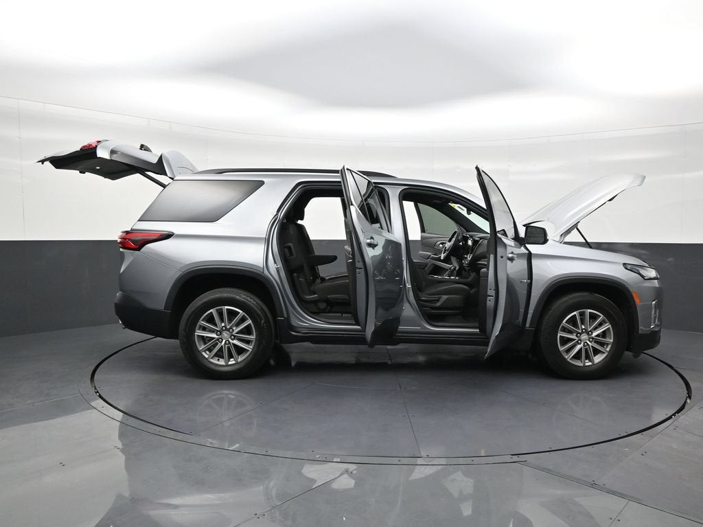 2024 Chevrolet Traverse Limited LT Cloth