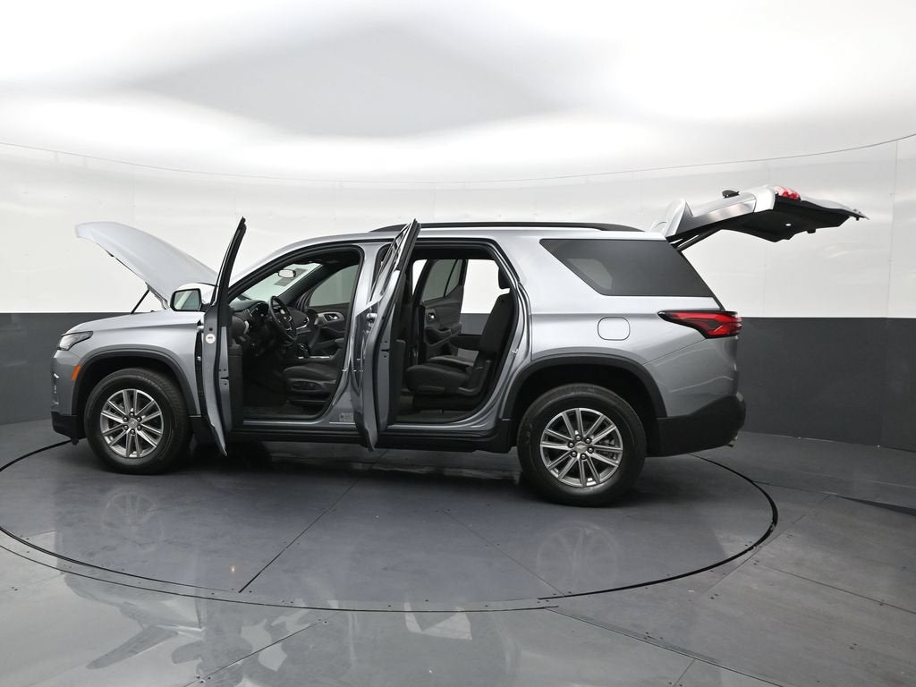 2024 Chevrolet Traverse Limited LT Cloth