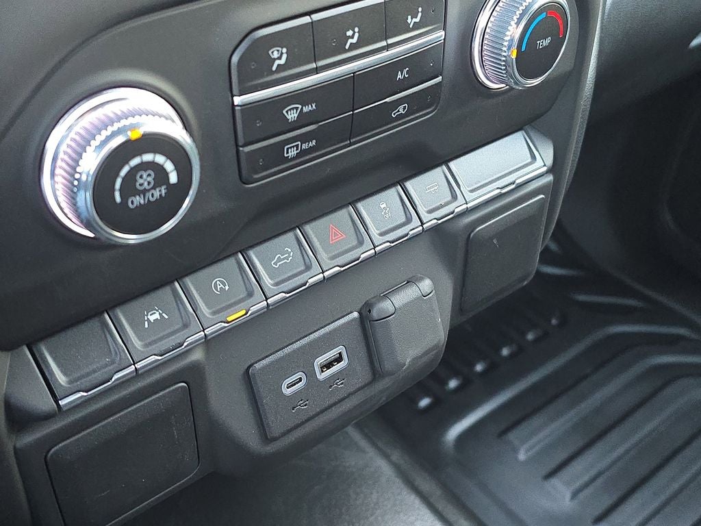 2023 GMC Sierra 1500 Pro