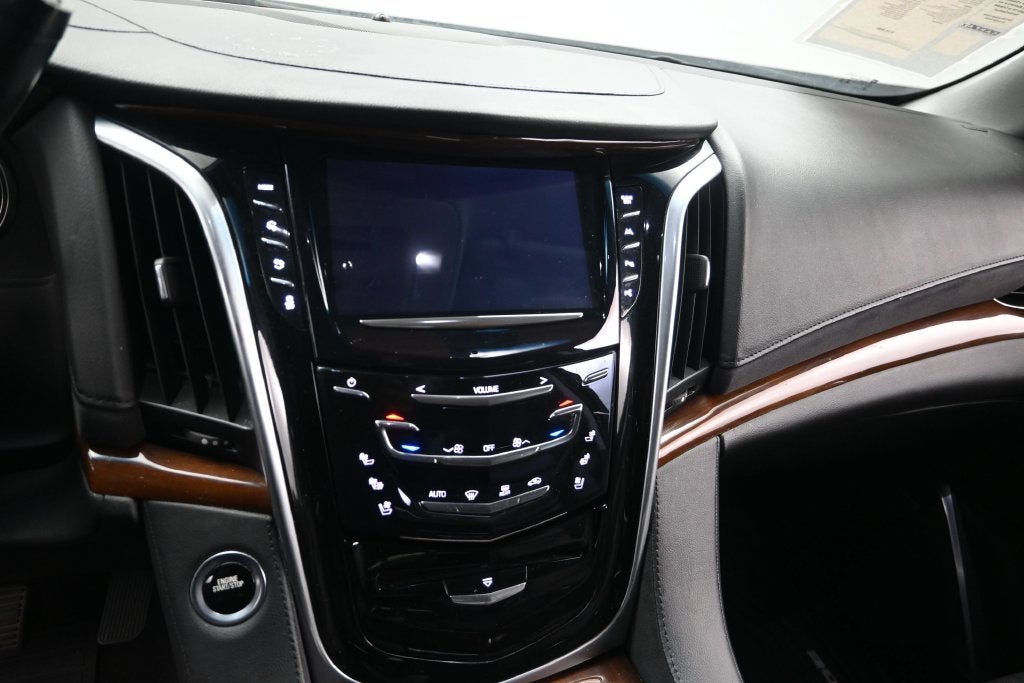 2019 Cadillac Escalade Luxury