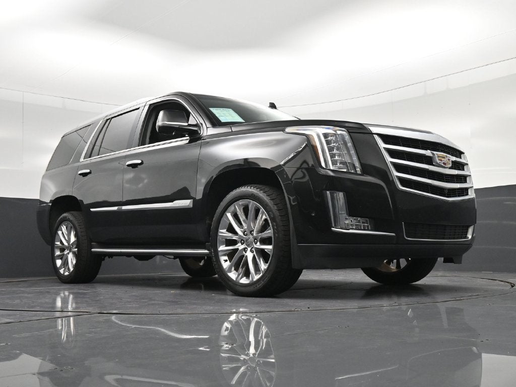 2019 Cadillac Escalade Luxury
