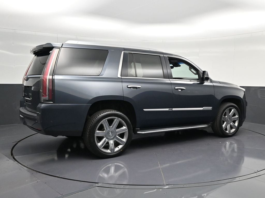 2019 Cadillac Escalade Luxury
