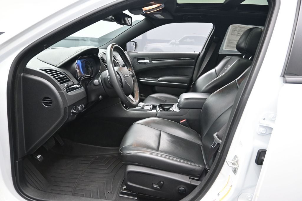 2023 Chrysler 300 S