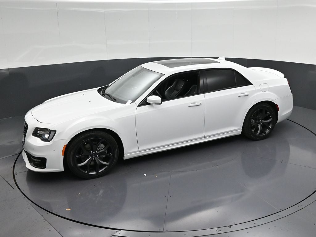 2023 Chrysler 300 S