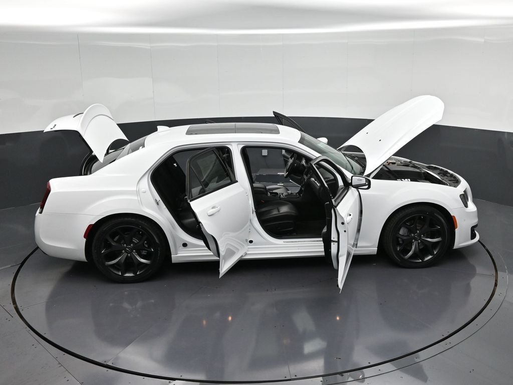 2023 Chrysler 300 S