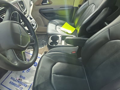 2021 Chrysler Voyager LXI