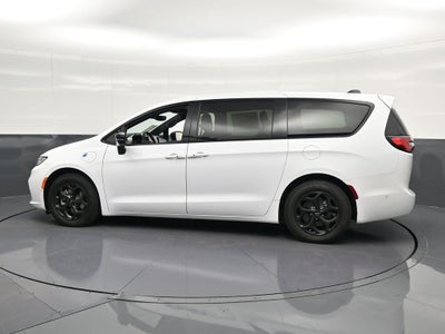 2024 Chrysler Pacifica Hybrid Select Premium S Appearance
