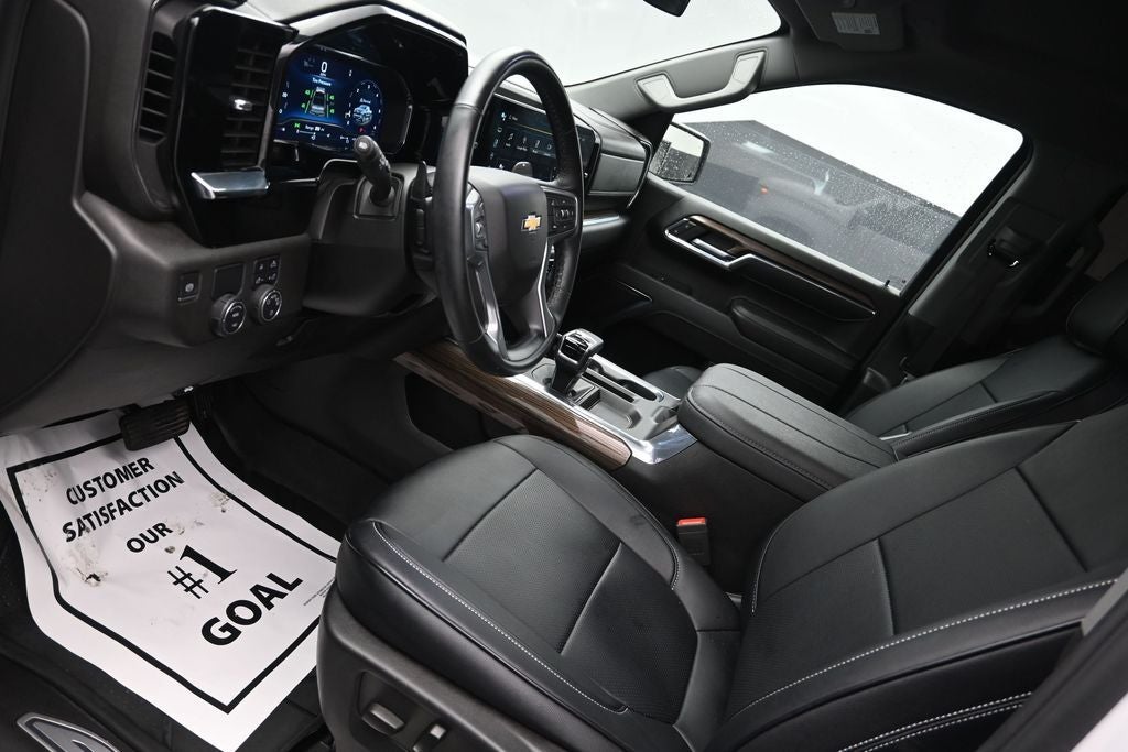 2024 Chevrolet Silverado 1500 LT