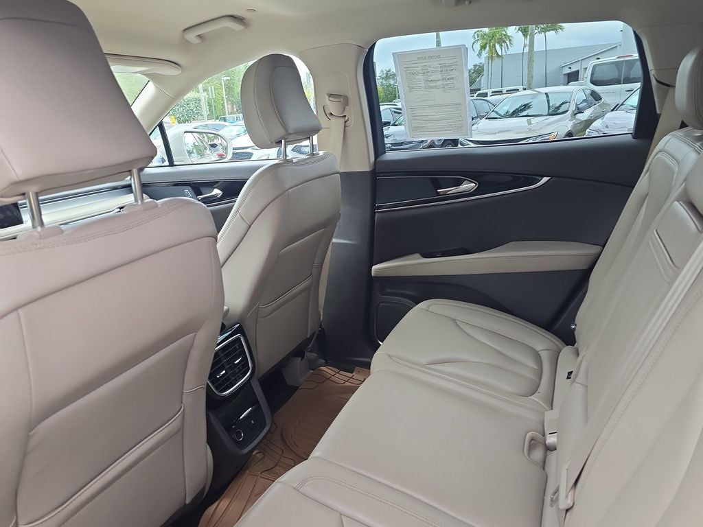 2022 Lincoln Nautilus Standard