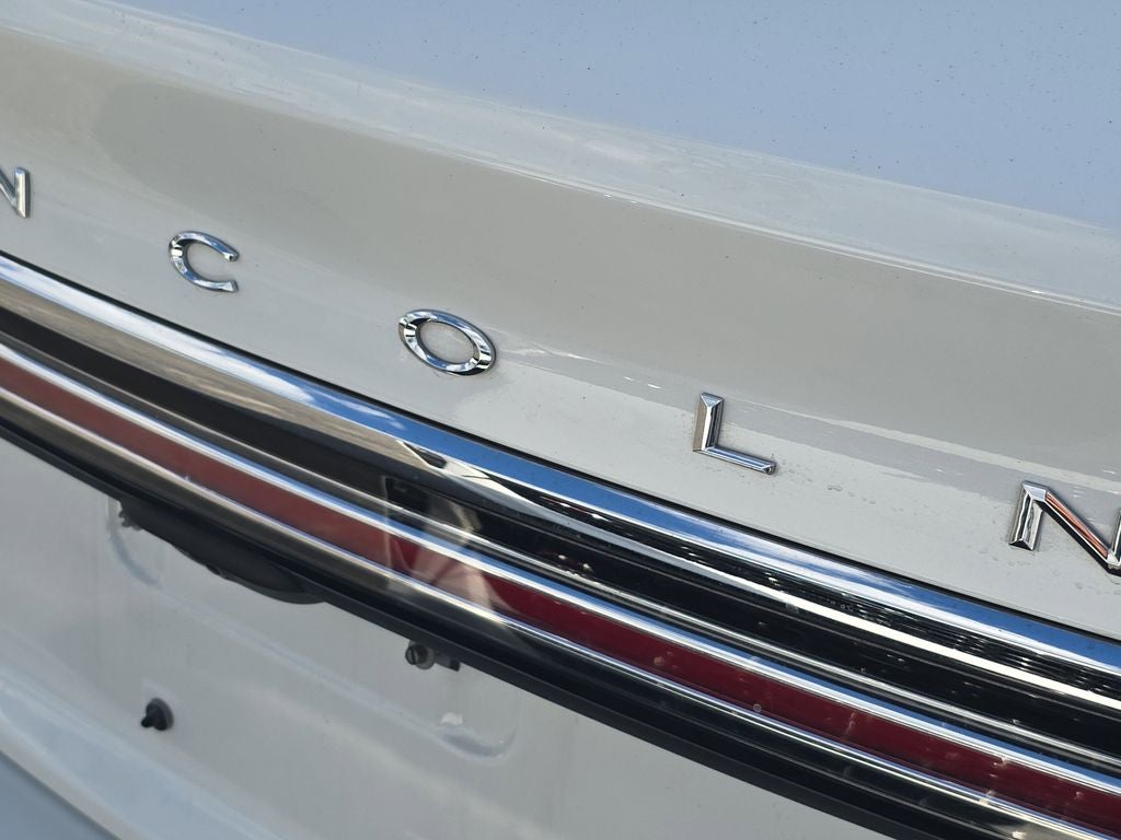 2023 Lincoln Nautilus Standard