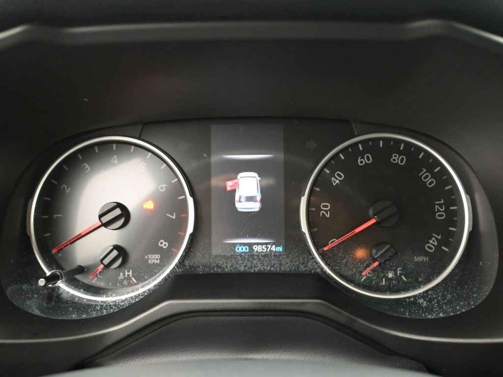 2020 Toyota RAV4 LE
